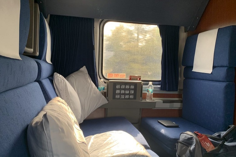 auto-train-package Travel